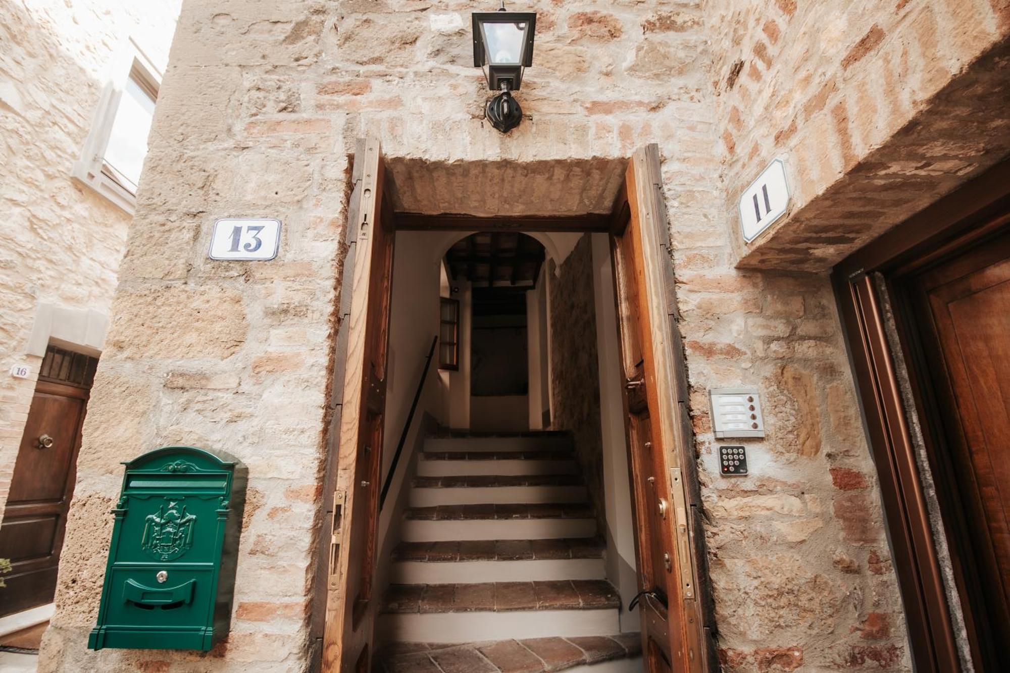 Donna Laura - Holiday Home San Quirico dʼOrcia Esterno foto