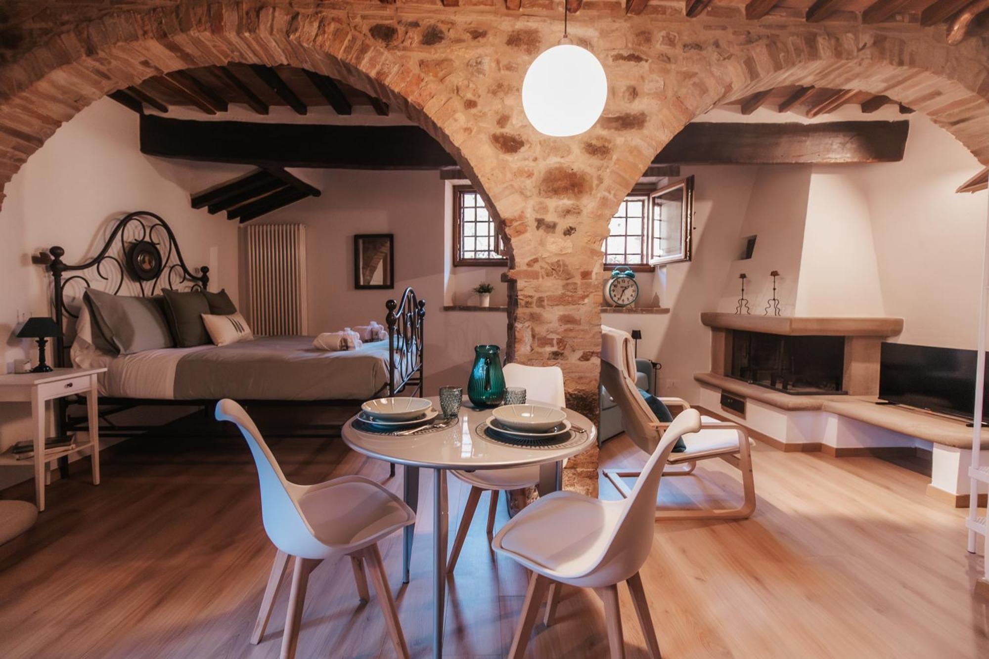 Donna Laura - Holiday Home San Quirico dʼOrcia Esterno foto