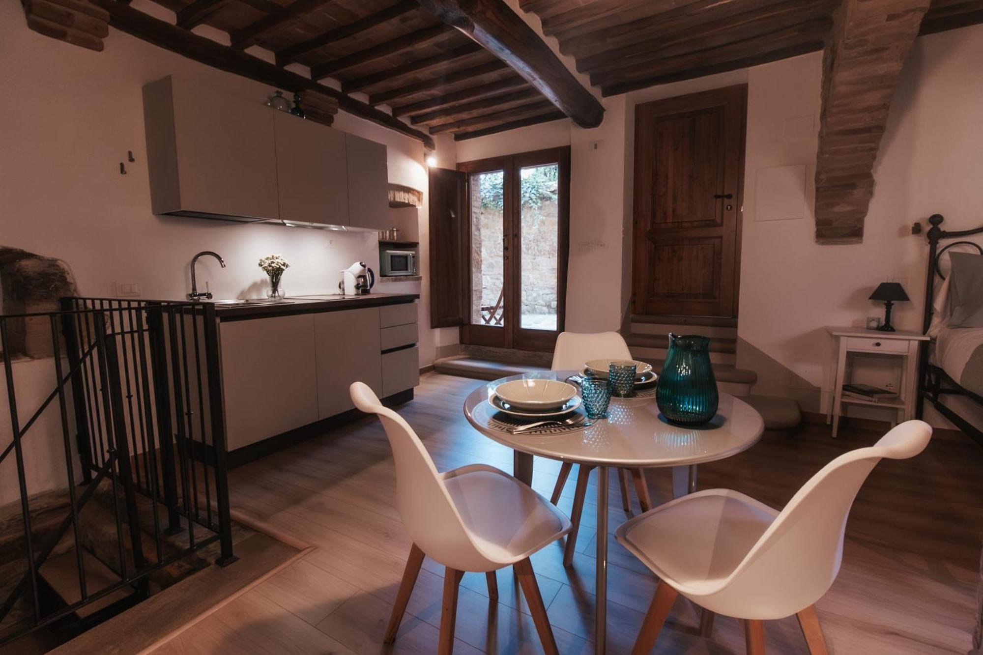Donna Laura - Holiday Home San Quirico dʼOrcia Esterno foto